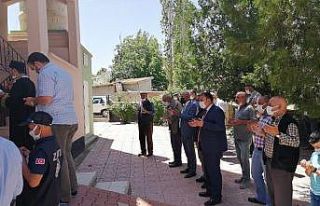 Çiçekdağı’nda köylüler yağmur duasına çıktı