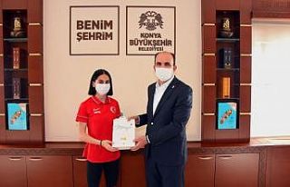 Cimnastikte Türkiye’nin gururu olan Elif Çolak...