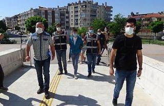 Cinayet şüphelisi tutuklandı, arkadaşı adli kontrol...