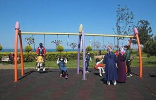 Çocuk parkları cıvıl cıvıl