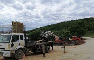 Devrilen vincin operatörü yaralandı