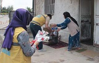 Dezavantajlı anneler de unutulmadı