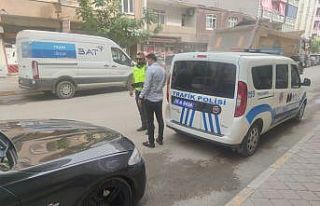 Direksiyon başında telefonla konuştu, ceza yemekten...