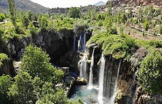 Doğa harikası Hadim Yerköprü Şelalesi tam kısıtlama...