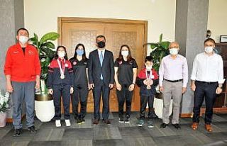 Dünya şampiyonasında Türkiye’yi temsil eden...