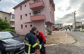 Düzce’de çökme riskine karşı 3 katlı bina...