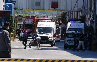 (Düzeltme) Lastik fabrikasında çıkan yangında...