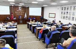 Edremit Belediye Meclisi’nde İsrail’i lanetlediler