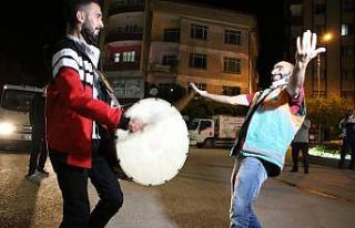 Elazığ’da geleneksel ’23. sahur halayı’nın...