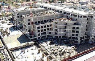 Erzincan’da 500 yataklı devlet hastanesinin inşaatı...