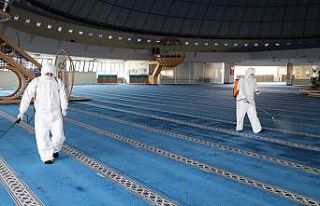 Erzincan’da camiler ve terminal dezenfekte edildi