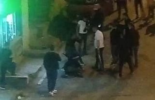 Esenyurt’ta sokak ortasında feci dayak