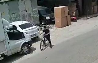 Eski bisiklet ile geldi yeni bisikleti çalıp gitti