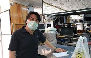 Esnaf giderlerini karşılamak için mücadele veriyor