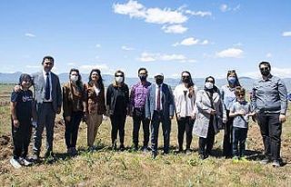 ETÜ kampüsüne 251 şehit anısına 251 fidan dikildi