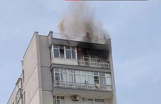 Evi yandı, komşuları uyarınca fark etti