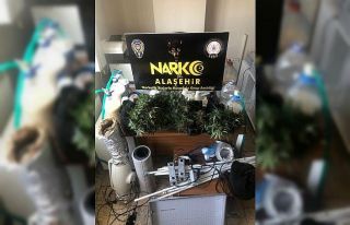 Evini kenevir üretim merkezine döndürmüş