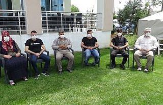 Evlat nöbetindeki aileler tam kapanma döneminde...