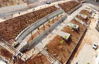 Eyyübiye Belediyesi ilçeye kimlikli parklar kazandırıyor