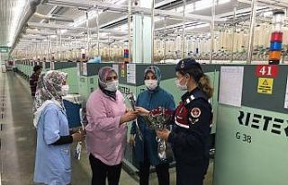 Fabrikada çalışan işçiler unutulmadı