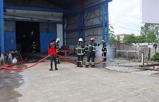 Fabrikada gaz kaçağından çıkan yangın korkuttu