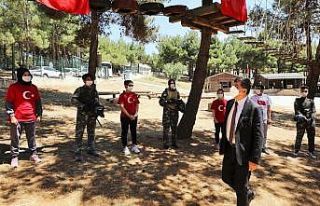 Fadıloğlu, gençlerle sohbet etti