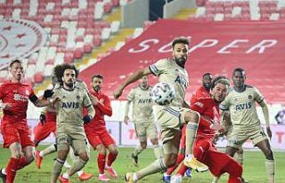 Fenerbahçe ile Sivasspor 30. randevuda
