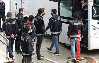 FETÖ operasyonunda gözaltına alınan 14 şüpheli...