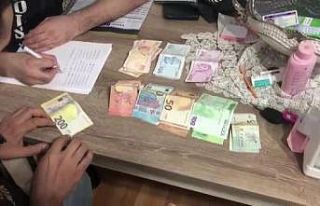 FETÖ’nün gaybubet evlerinde yakalanan 35 zanlı...