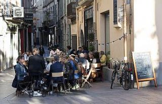 Fransa’da son 24 saatte 10 bin 675 yeni vaka