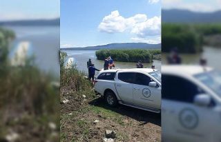 Gala Gölü’nde kaçak avcılığa drone destekli...