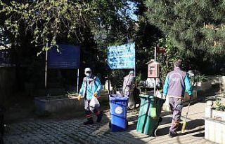 Gaziosmanpaşa’daki mezarlıklarda bayram temizliği