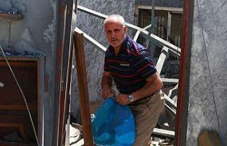 Gazze’de 16 kişilik aile evsiz kaldı