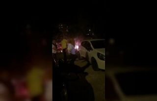 Gençler kontrolsüz eğlencede yanmaktan son anda...