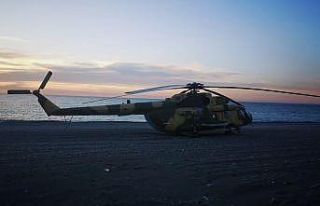 Giresun’a acil iniş yapan helikopter
