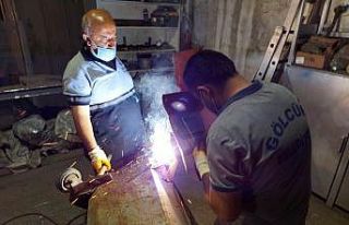 Gölcük’te atık konteynerleri yenileniyor