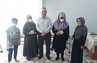 Görme engelliler hadis ve duada yarıştı