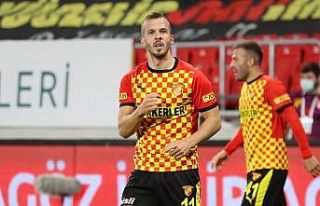 Göztepe, Zlatko Tripic ile yollarını ayırdı