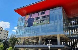 Göztepeli taraftarlardan Başkan Sepil’e: "Elini...