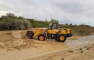 Gürün’de hasar tespit çalışmaları sürüyor