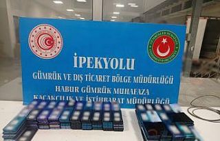 Habur’da televizyon içerisinde 5 kilo eroin, bir...