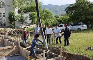 Hakkari el ele verdi, Bal kardeşler için ev yapıyor
