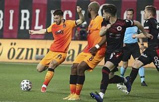 Halil Dervişoğlu ilk golünü attı