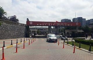 Hastanede öldürülen kadının cenazesi Adli Tıp...