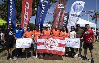 Hediye Tama’dan altın madalya