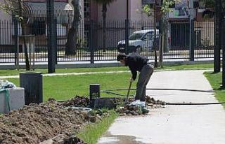 Herkes evde, onlar dışarıda