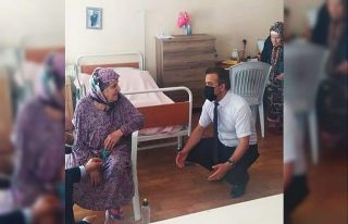 Huzurevi sakinleri bayramda unutulmadı