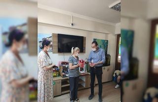Huzurevindeki anneler unutulmadı