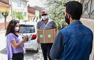 İhtiyaç sahiplerine yardım devam ediyor