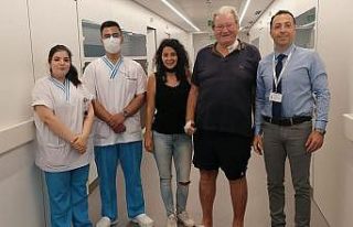 İngiliz hastaya Türk neşteri: "Türk hekimlerine...